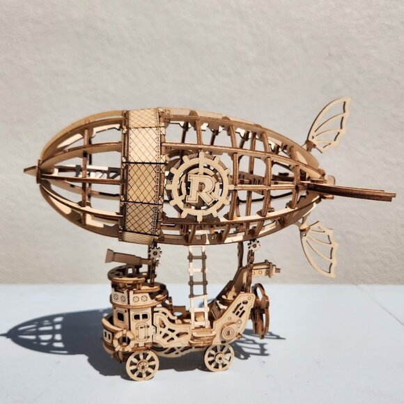 Wooden Airship Hot Air Balloon Model Bookshelf Desk Decor Steampunk Retro Steam - Picture 6 of 16